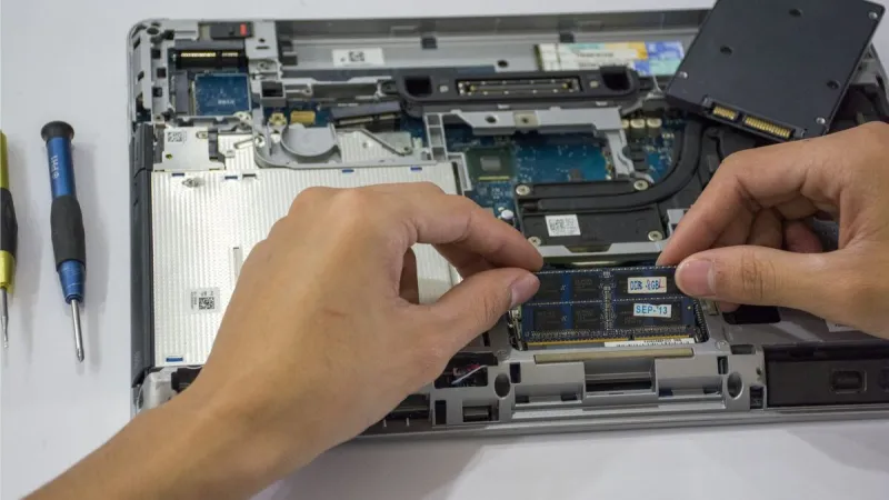 Dysk SSD w zestawie biurowym — dlaczego warto