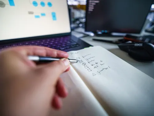 Wyposażenie stanowiska pracy a onboarding pracownika