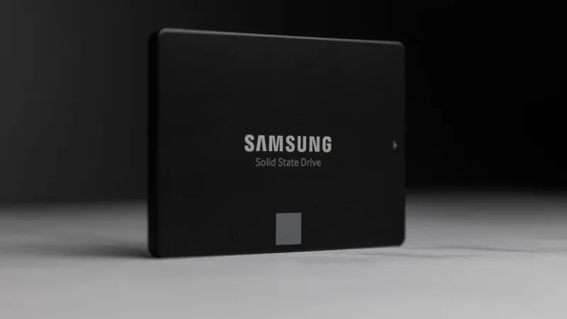 Dysk SSD a hałas i wibracje w komputerze
