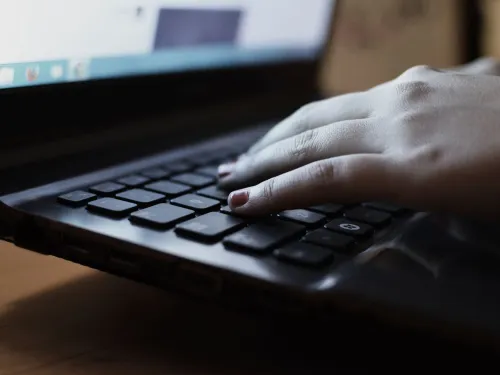Przeniesienie danych a licencje oprogramowania