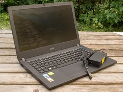Acer TravelMate 2410 – baterie i zasilacze