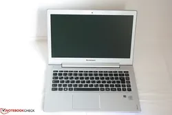 Lenovo IdeaPad U330 – baterie i zasilacze