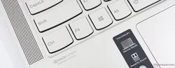 Lenovo Yoga C740 – baterie i zasilacze